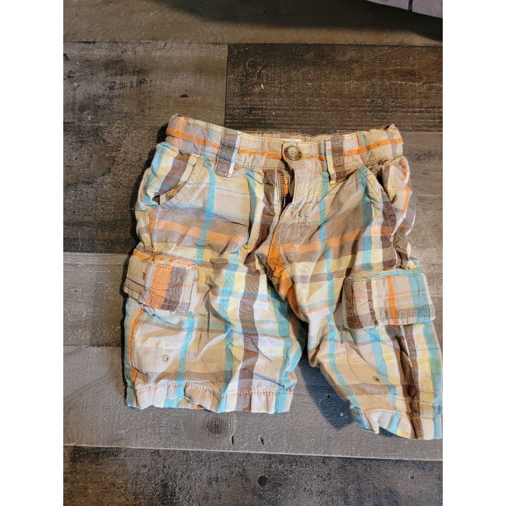 Youth Old navy plaid brown‎ shorts